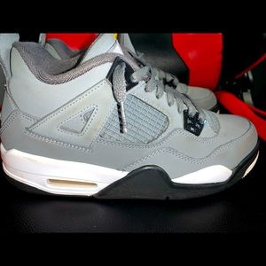 Jordan Cool Grey 4’s